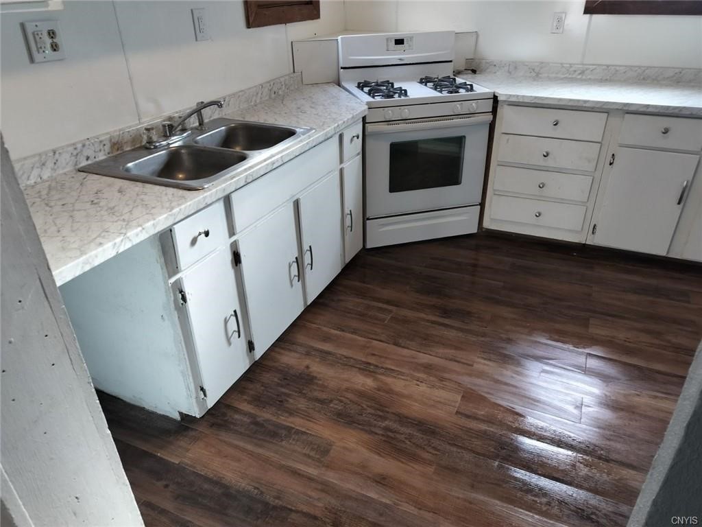 113 Water Street Lyons, NY 14489 - Photo 10 of 10