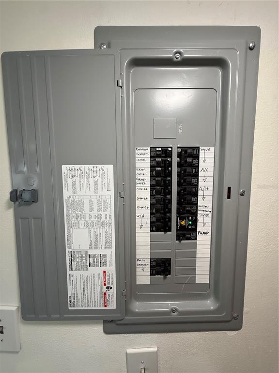 7701 Starkey Road, Unit 711 Seminole, FL 33777 - Photo 12 of 21 a view of a entryway of the house