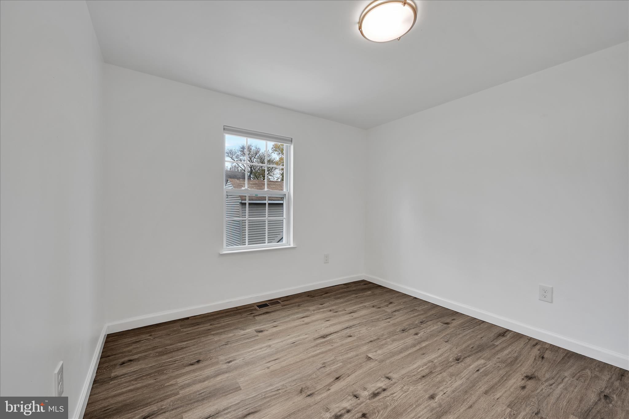 1111 Riverside Drive Pottstown, PA 19465 - Photo 27 of 34 Bedroom