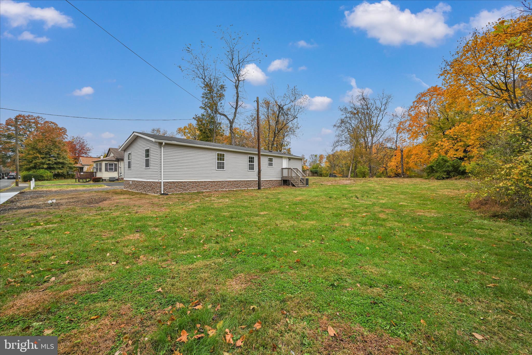 1111 Riverside Drive Pottstown, PA 19465 - Photo 33 of 34 Exterior Back