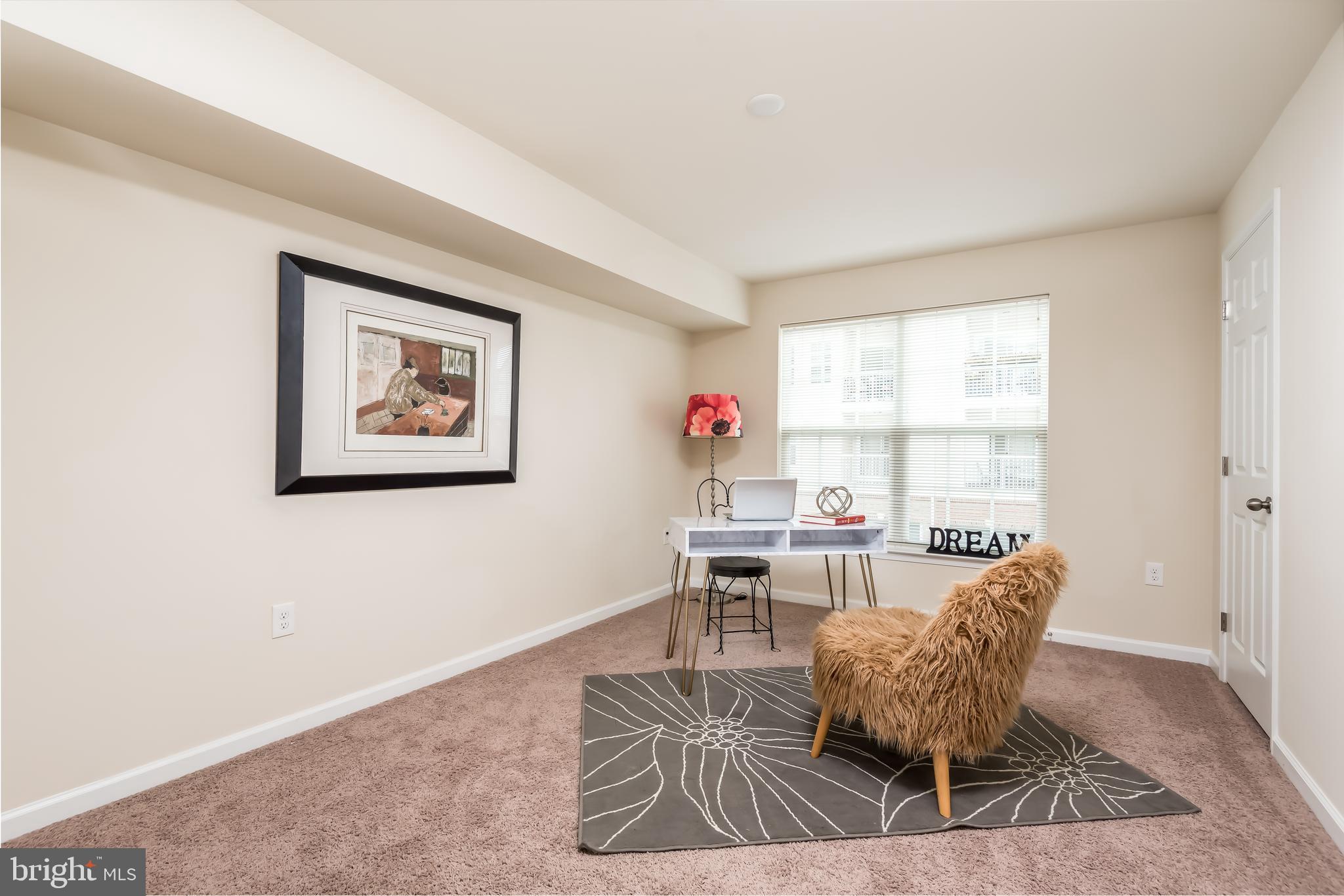 43503 Town Gate Square Chantilly, VA 20152 - Photo 18 of 25 Office (2nd Bedroom)