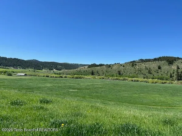 $1,080,250 | 5001 Fairview Spg Crk Road, Fairview, WY 83119