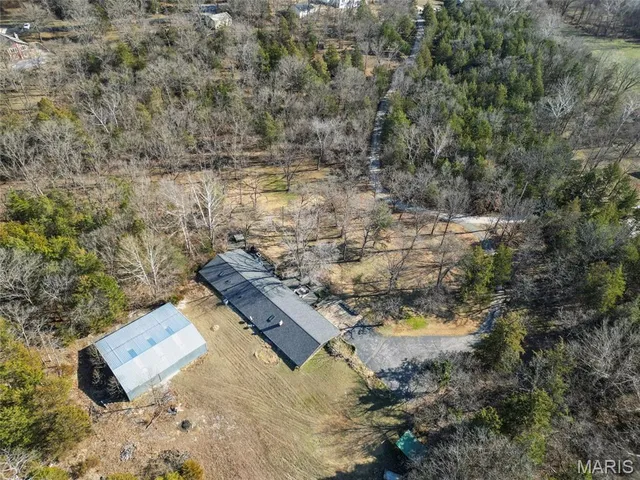 $420,000 | 4450 Lower Zufall, De Soto, MO 63020