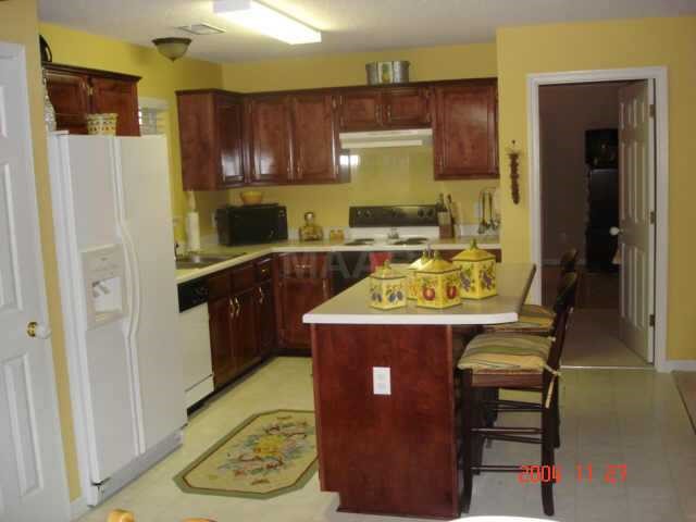 10042 Cameron Ridge Trail Memphis, TN 38016 - Photo 3 of 7 Gallery Image 3