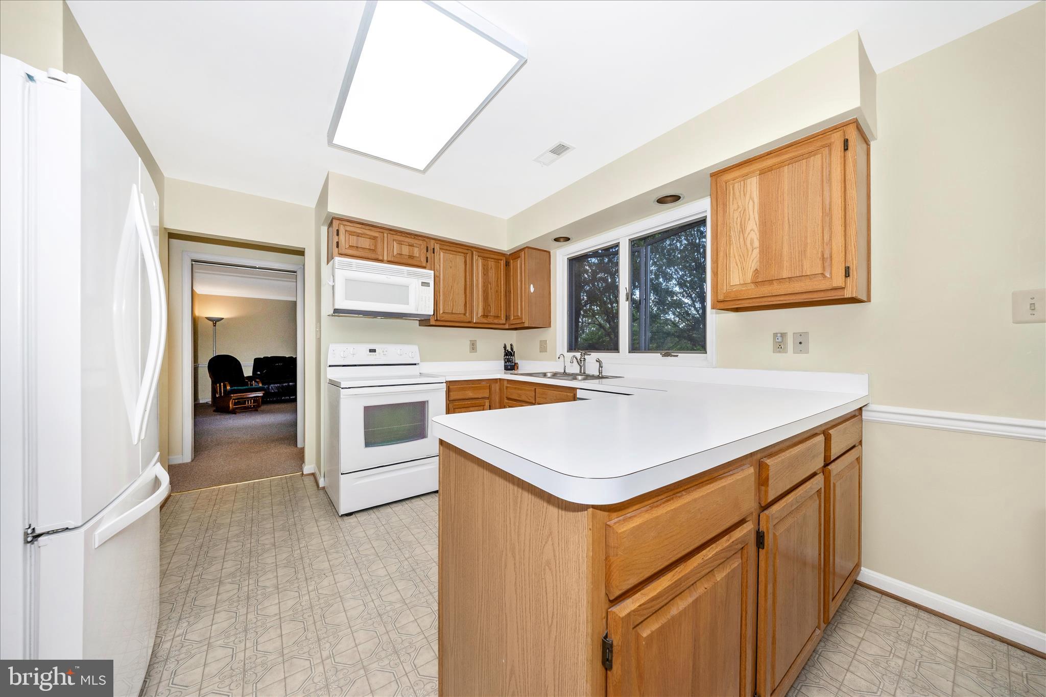 91 Prides Crossing Shenandoah Junction, WV 25442 - Photo 21 of 67 Kitchen