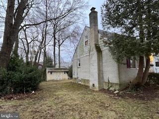 327 Garden Road Springfield, PA 19064 - Photo 3 of 4