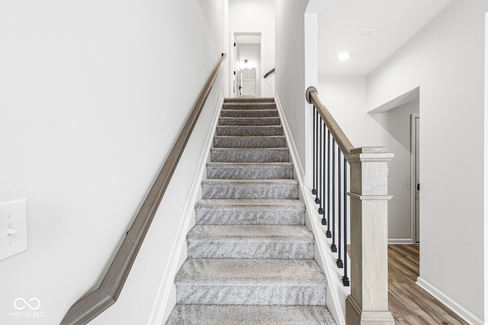 9754 Junction Station Fishers, IN 46037 - Photo 13 of 36