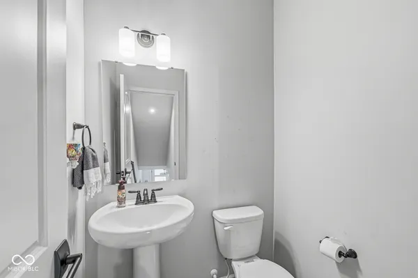 $499,900 | 9754 Junction Station, Fishers, IN 46037