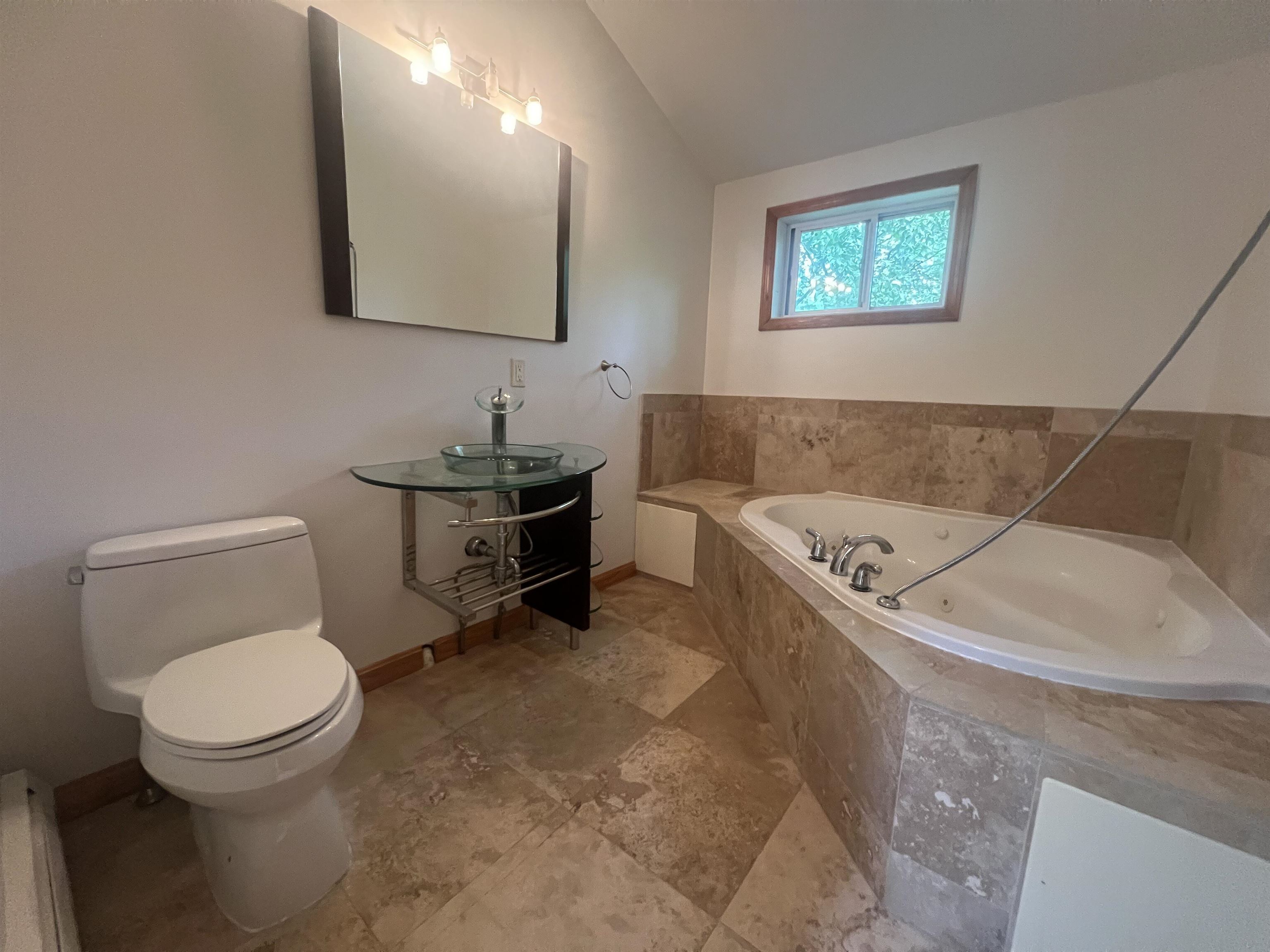 12 Cornwall Place Farmington, NH 03835 - Photo 18 of 45