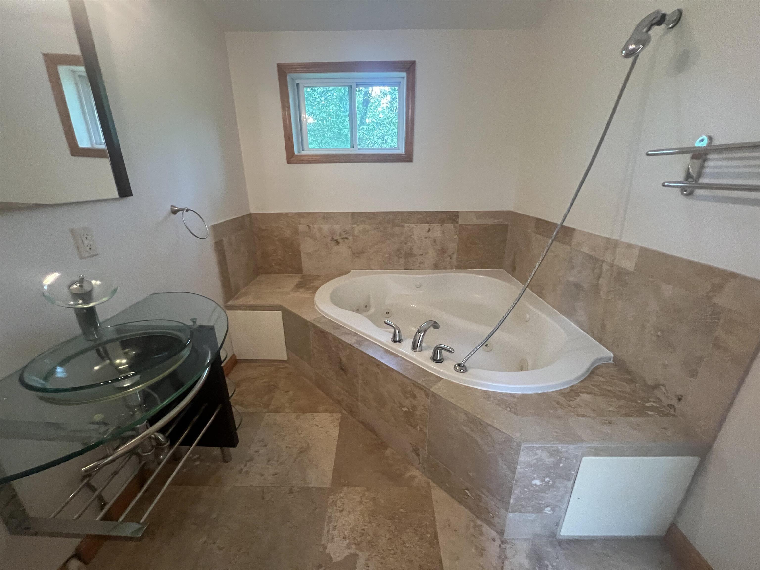 12 Cornwall Place Farmington, NH 03835 - Photo 33 of 45