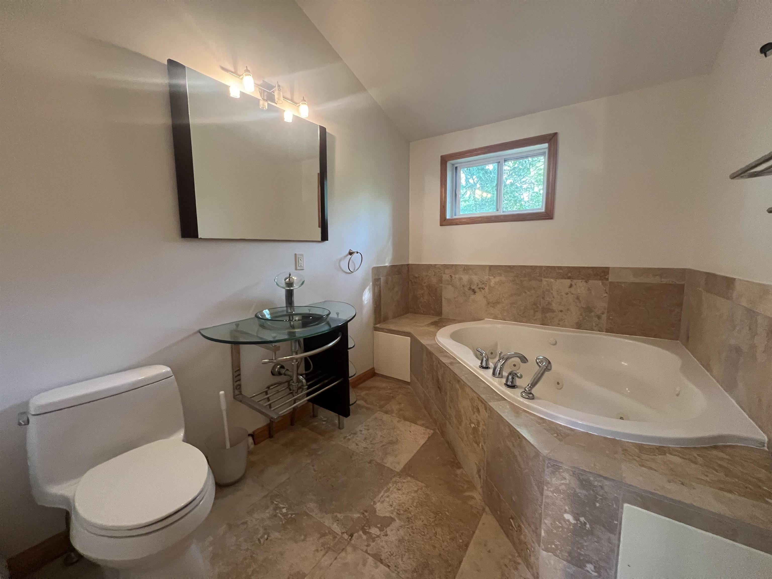 12 Cornwall Place Farmington, NH 03835 - Photo 8 of 45