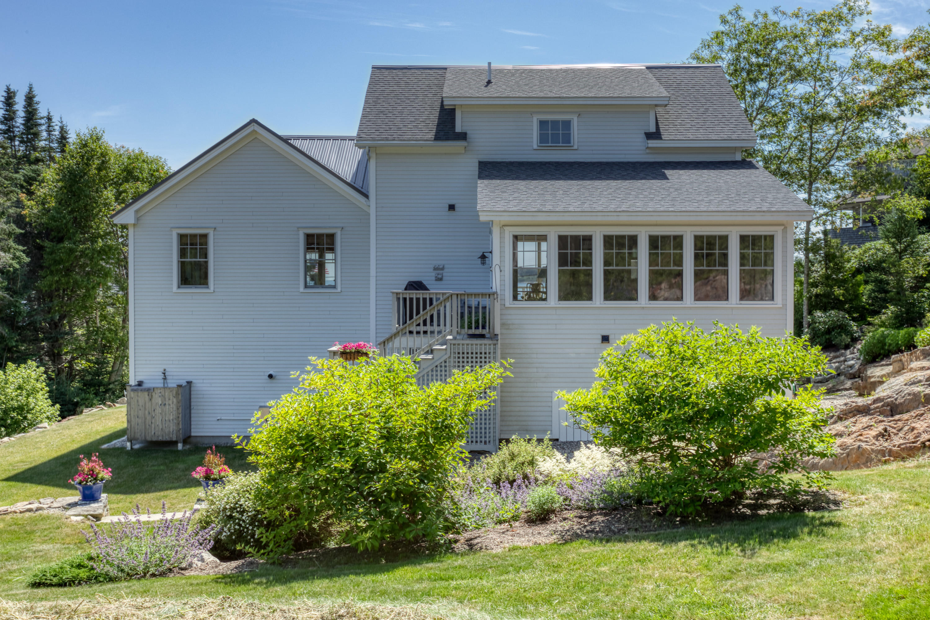 225 Shore Road East Boothbay, ME 04544 - Photo 4 of 28 4