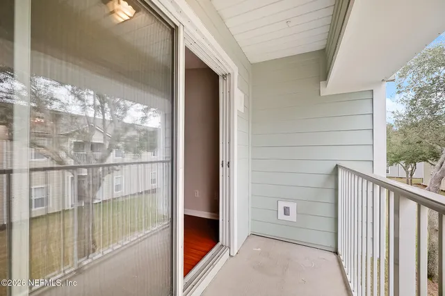 $205,000 | 7036 Deer Lodge Circle, Unit 106, Jacksonville, FL 32256