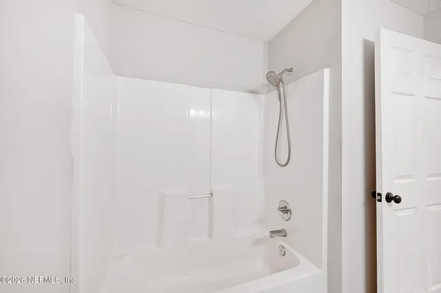 $205,000 | 7036 Deer Lodge Circle, Unit 106, Jacksonville, FL 32256