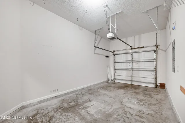 $205,000 | 7036 Deer Lodge Circle, Unit 106, Jacksonville, FL 32256