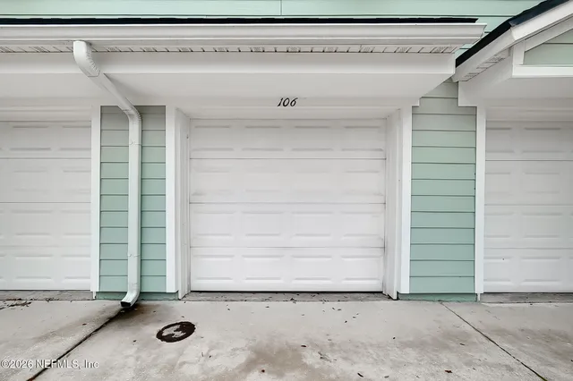 $205,000 | 7036 Deer Lodge Circle, Unit 106, Jacksonville, FL 32256