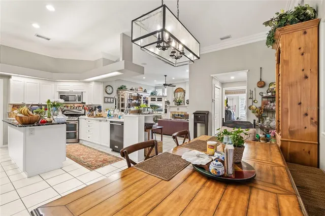 $1,350,000 | 777 Cattail Court Northeast, St. Petersburg, FL 33703