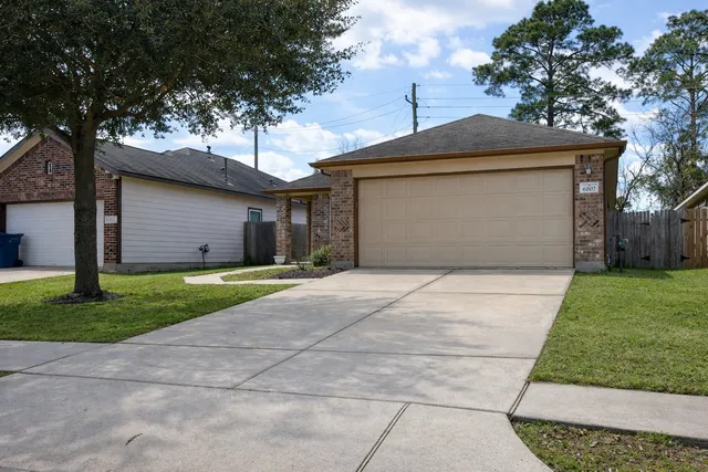 $221,900 | 6207 Lovage Avenue, Crosby, TX 77532