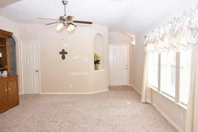 $221,900 | 6207 Lovage Avenue, Crosby, TX 77532