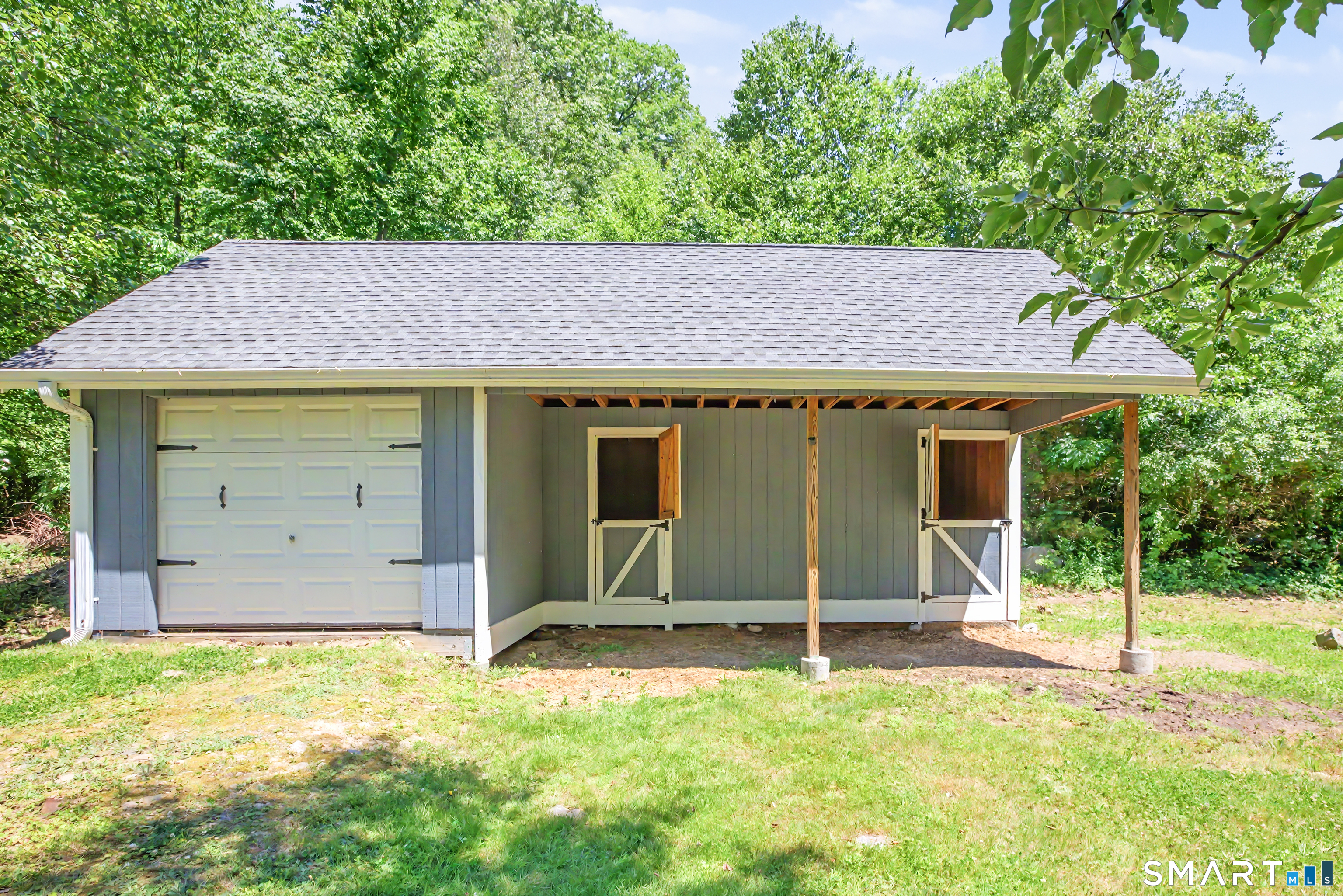 39 Greenbriar Road Oxford, CT 06478 - Photo 11 of 40