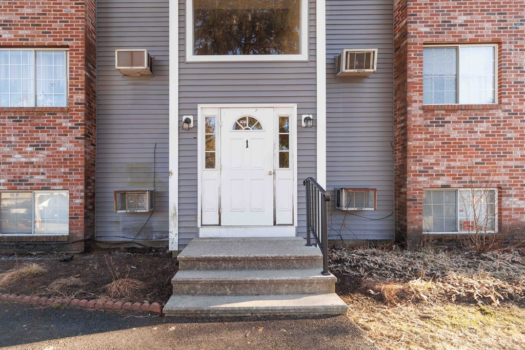 1 19th Street, Unit 3 Lowell, MA 01850 - Photo 32 of 35