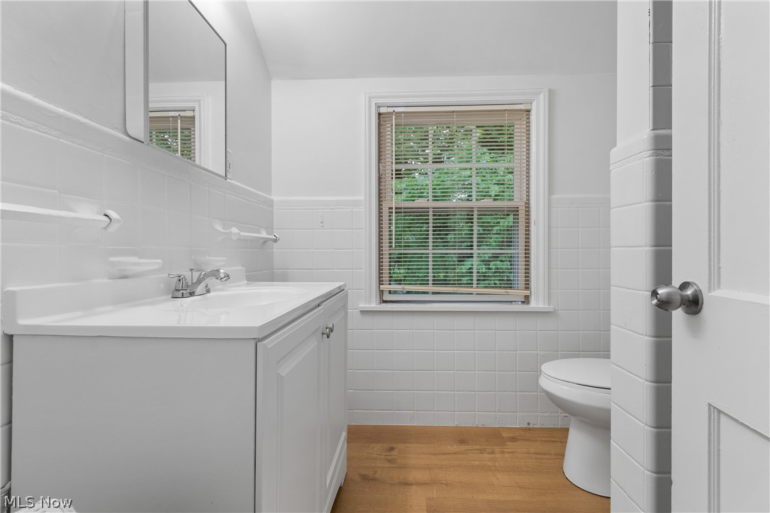 3400 Hollister Road Cleveland, OH 44118 - Photo 15 of 32