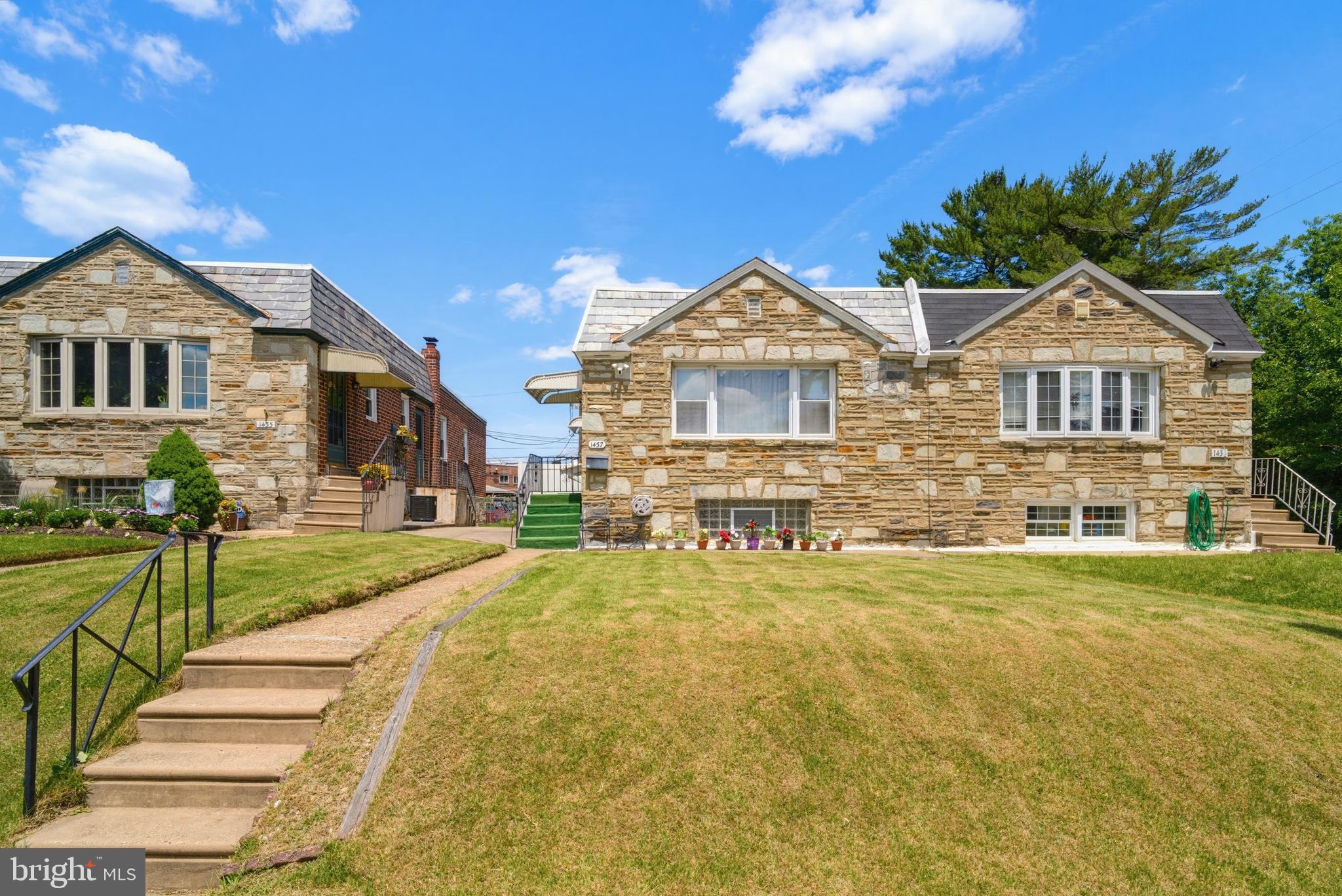 1437 Napfle Avenue Philadelphia, PA 19111 - Photo 2 of 43