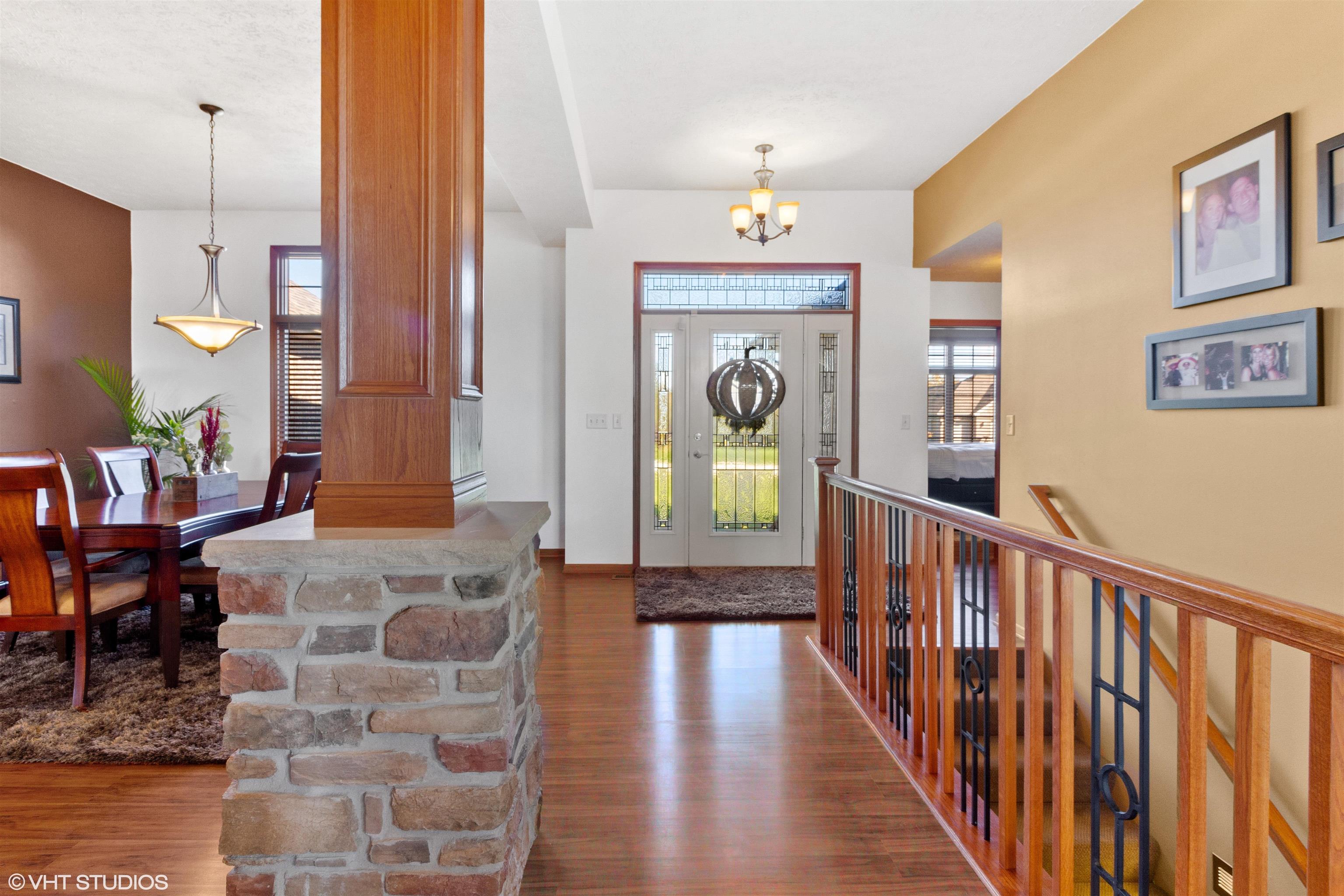 7139 Hawthorne Ridge Roscoe, IL 61073 - Photo 3 of 26 Gallery Image 3