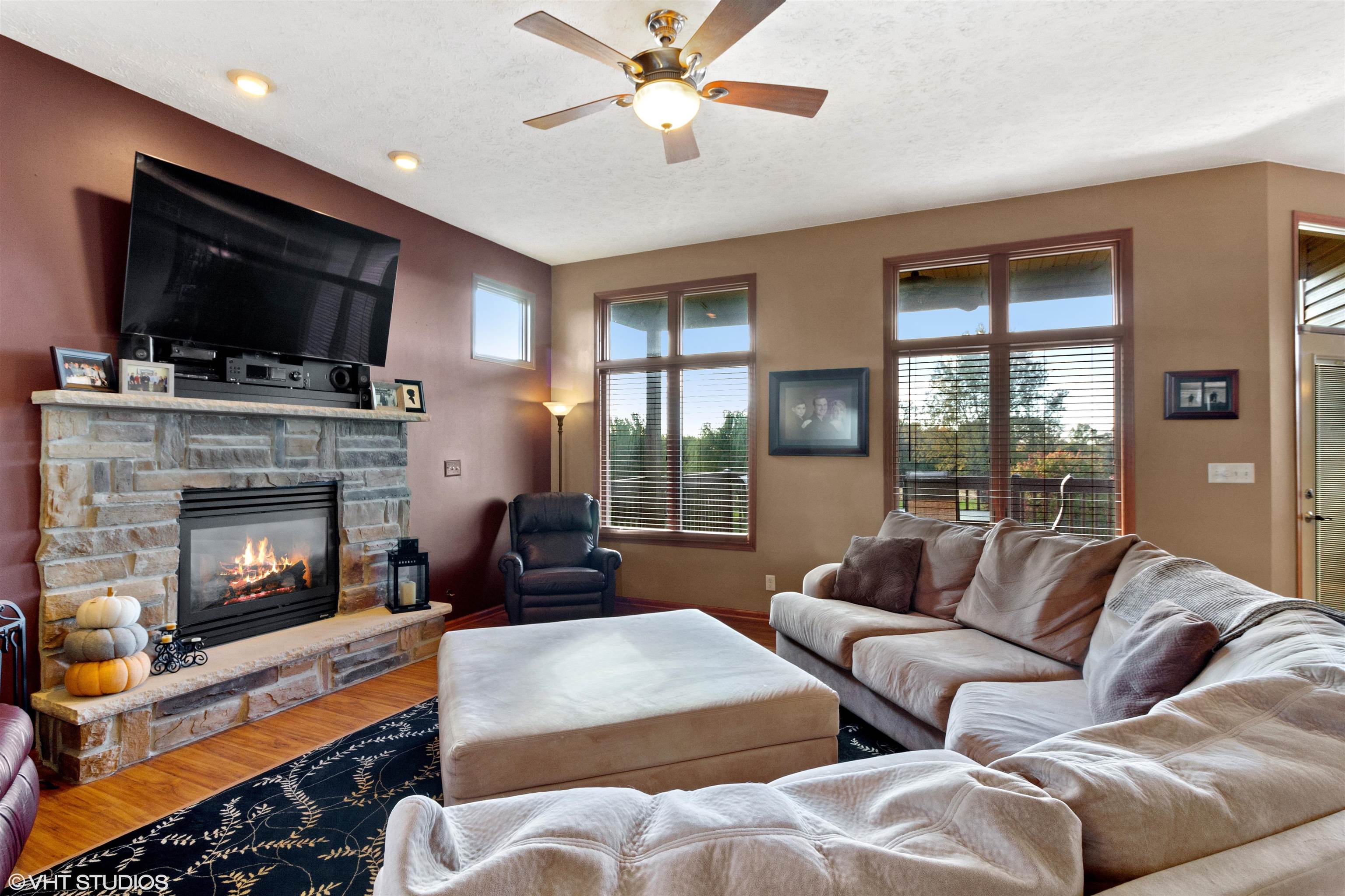 7139 Hawthorne Ridge Roscoe, IL 61073 - Photo 4 of 26 Gallery Image 4