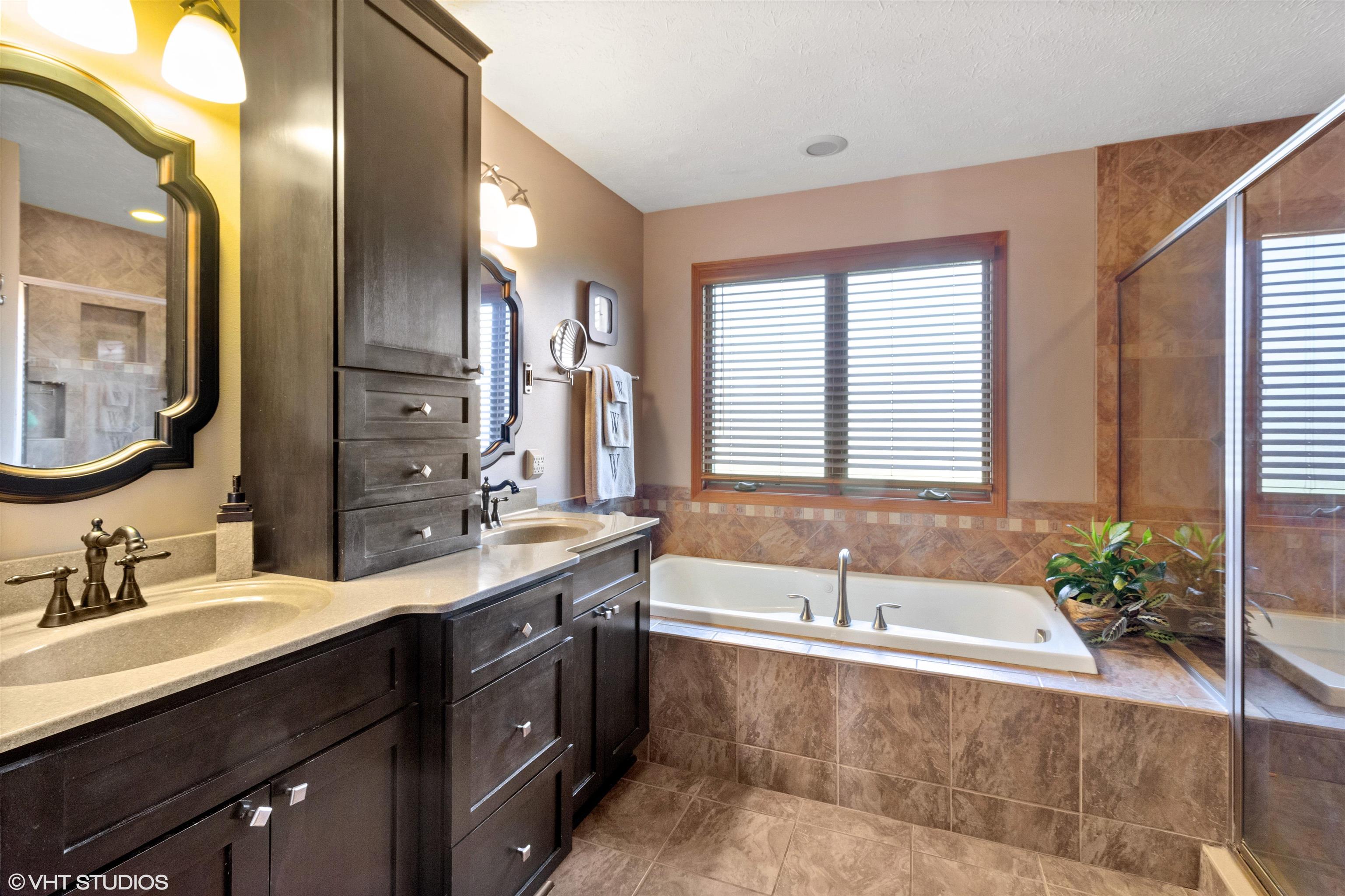 7139 Hawthorne Ridge Roscoe, IL 61073 - Photo 10 of 26 Gallery Image 10