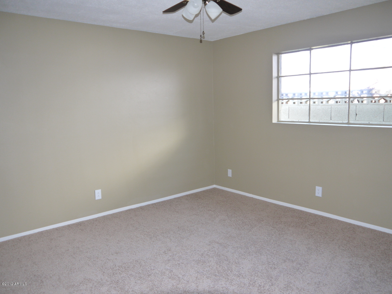 3108 West Bloomfield Road Phoenix, AZ 85029 - Photo 8 of 23 348