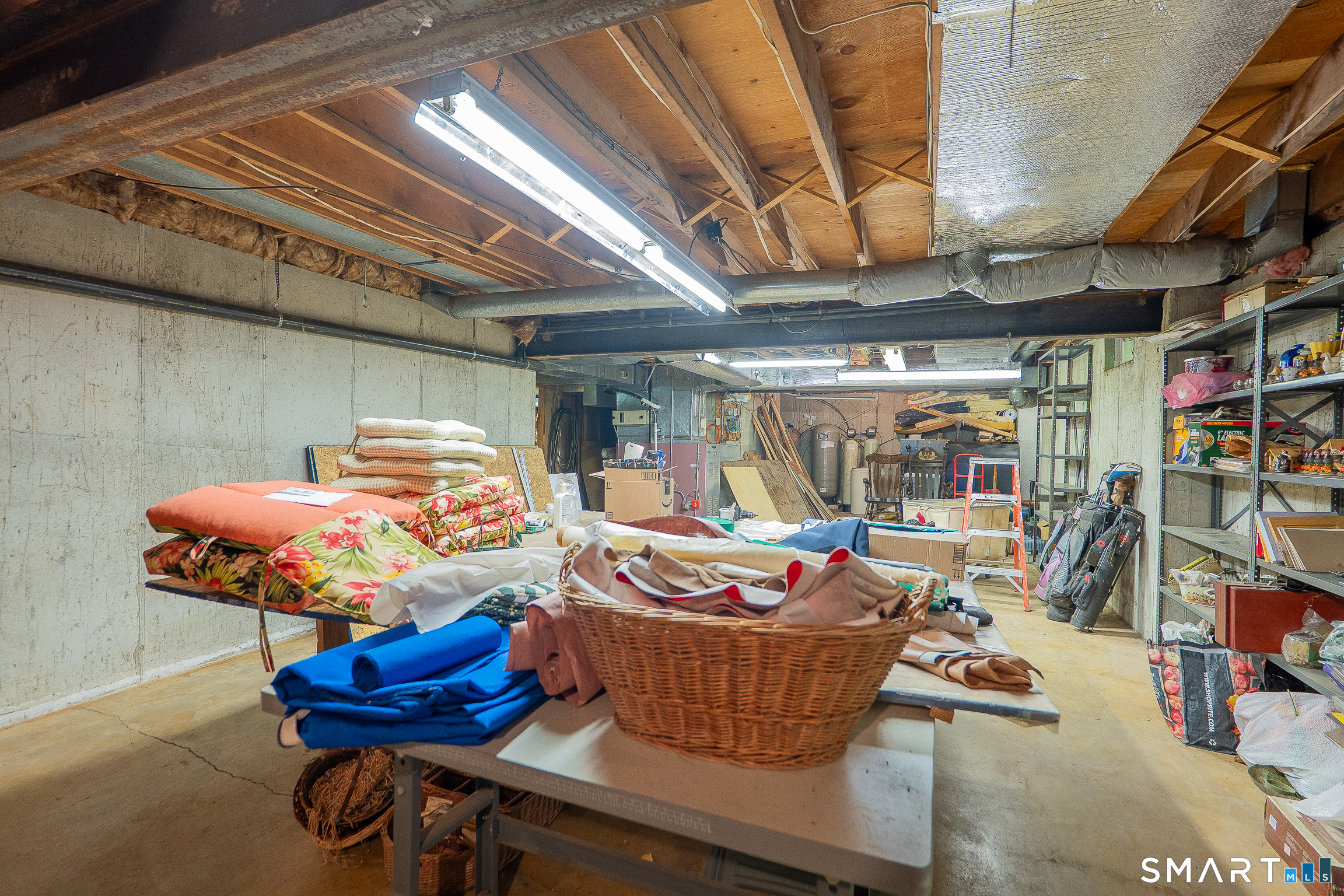 82 Taunton Hill Road Newtown, CT 06470 - Photo 38 of 40 Gallery Image 38