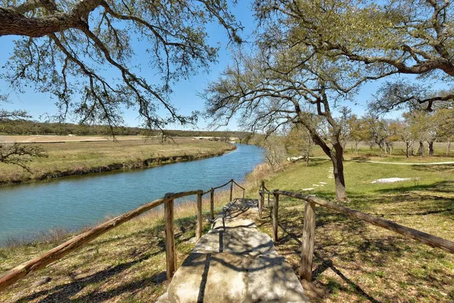 $629,000 | 112 Bell Hill Drive, Dripping Springs, TX 78620