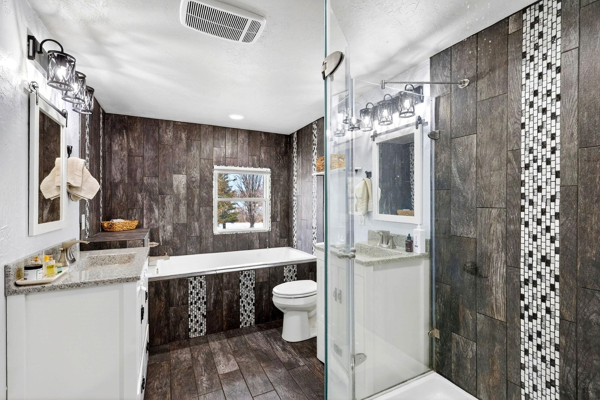 W6157 Burnett Ditch Road Burnett, WI 53922 - Photo 20 of 50