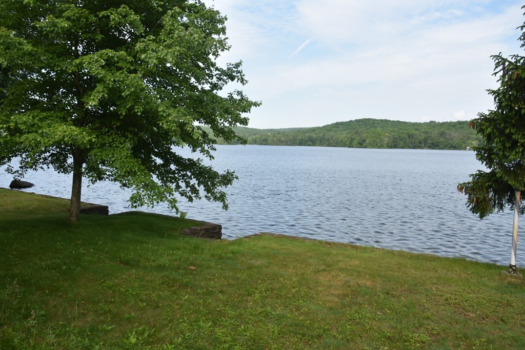 176 Manchaug Road Sutton, MA 01590 - Photo 1 of 16 Gallery Image 1