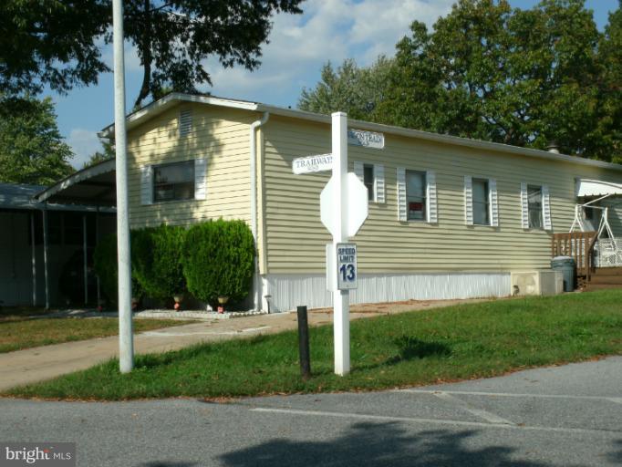 133 Trailway Road Middle River, MD 21220 - Photo 3 of 17 Ideally Situated on Lovely Corner Lot