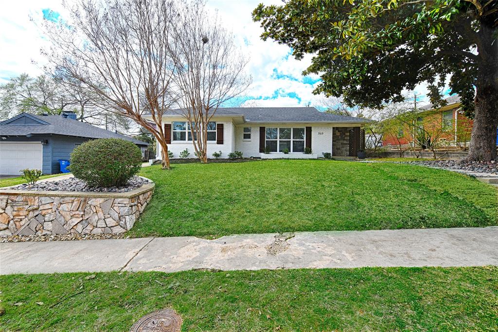 869 Peavy Road Dallas, TX 75218 - Photo 3 of 31