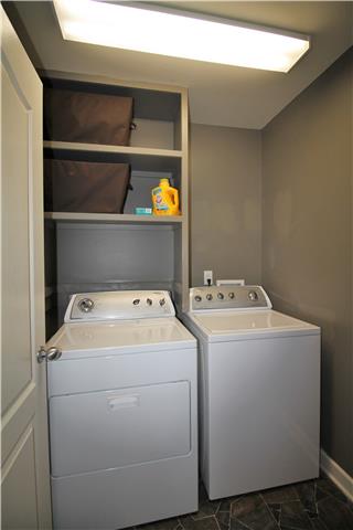 1044 Hummingbird Lane Spring Hill, TN 37174 - Photo 9 of 20 Gallery Image 9