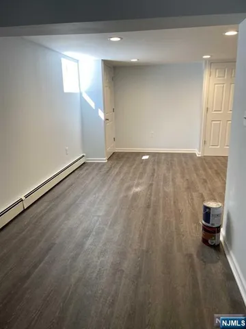 $2,500 | 344 Rochelle Avenue, Rochelle Park, NJ 07662