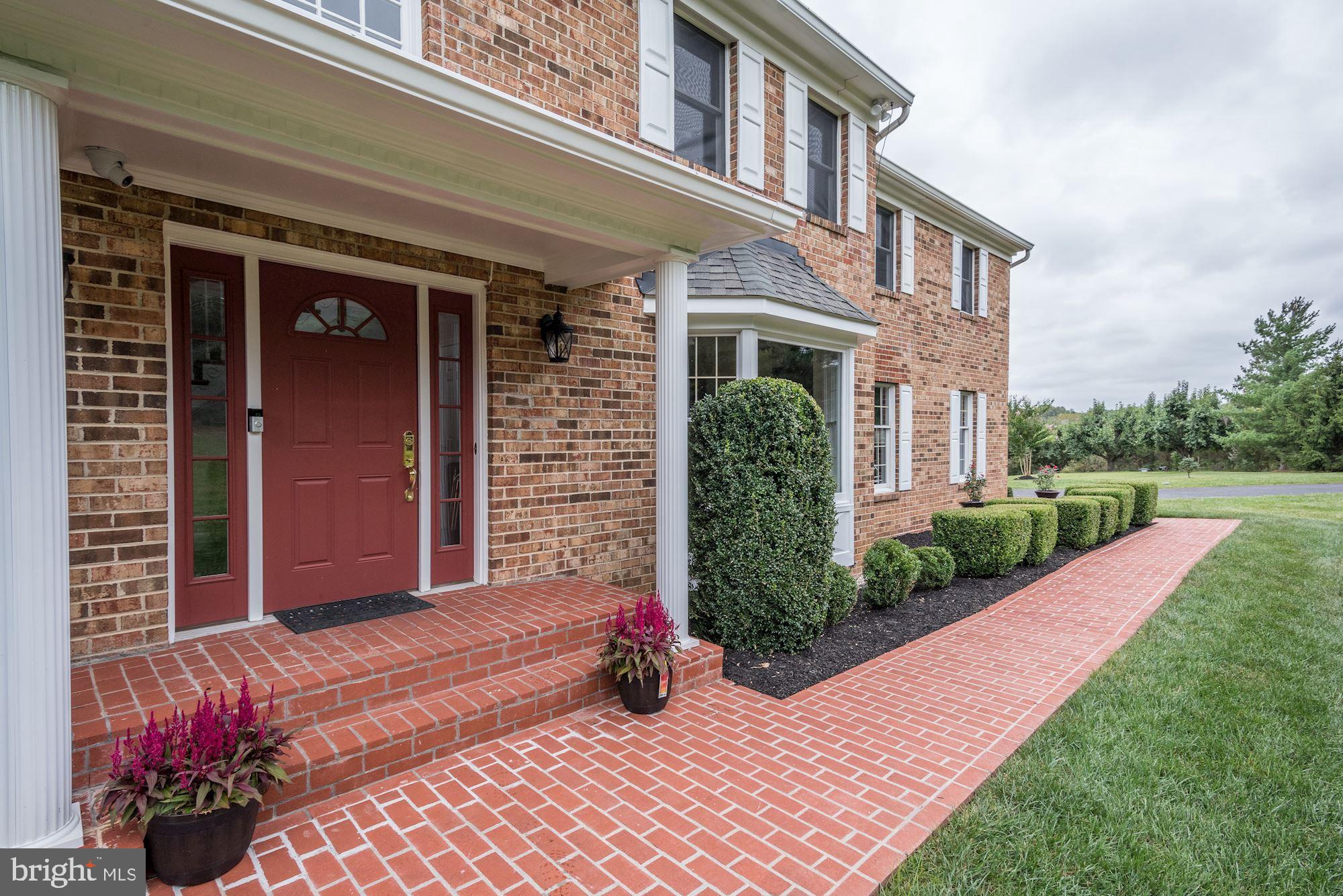 13409 Esworthy Road Germantown, MD 20874 - Photo 3 of 29 Gallery Image 3
