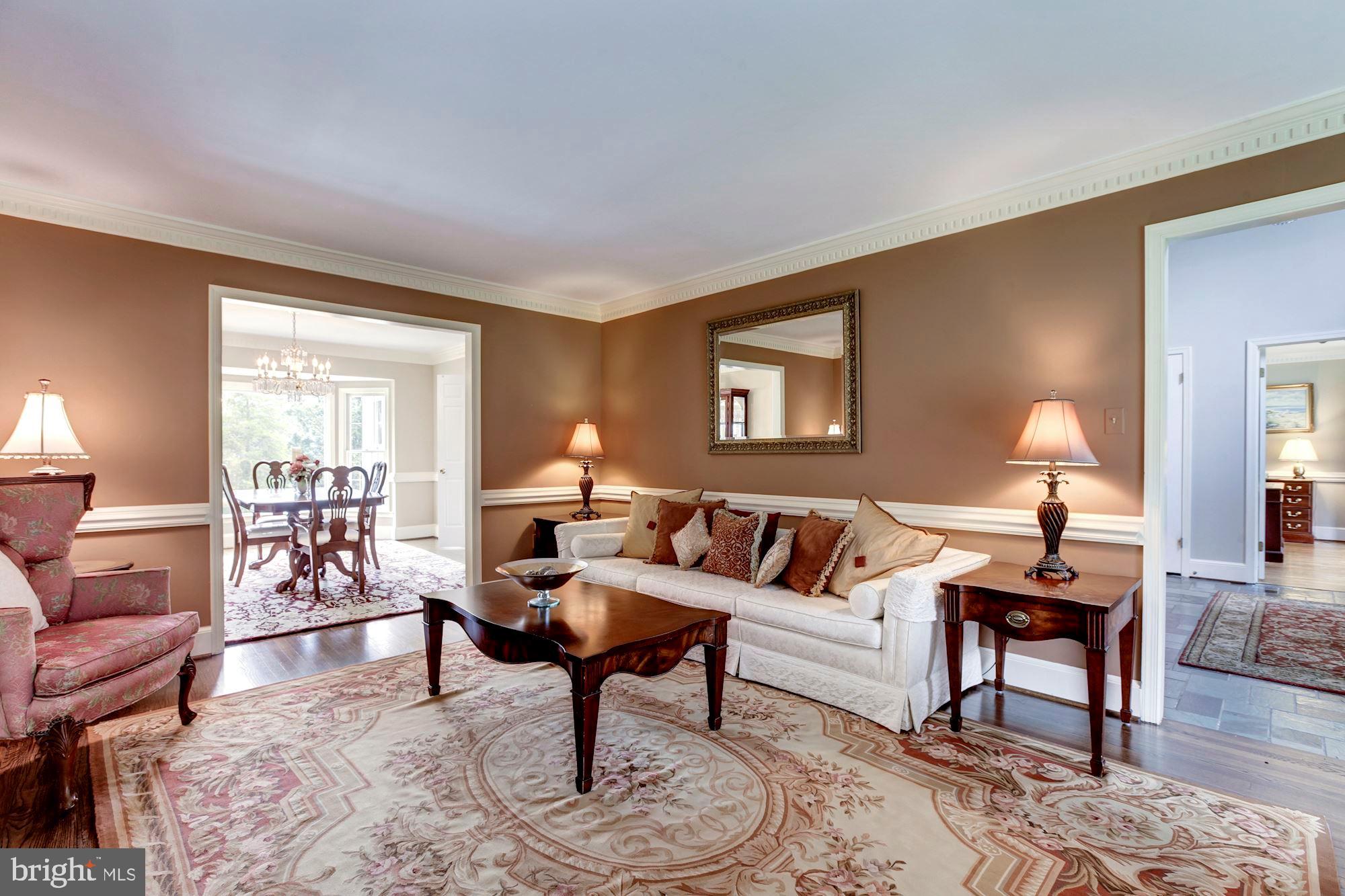 13409 Esworthy Road Germantown, MD 20874 - Photo 5 of 29 Gallery Image 5