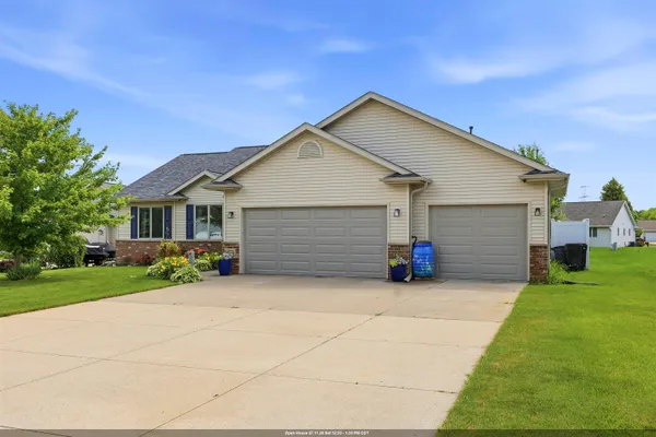 $519,000 | N1734 Hot Springs Court, Greenville, WI 54942