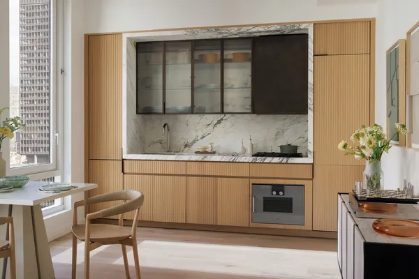 $1,395,000 | 135 East 47th Street, Unit 24A | Midtown East