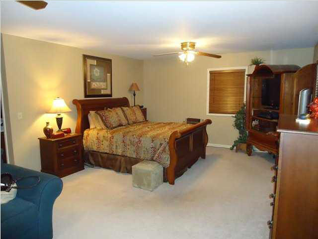 300 Kings Valley Road Evansville, IN 47711 - Photo 9 of 30 Gallery Image 9