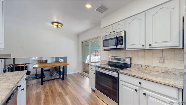 $599,000 | 9364 West Girton Place, Lakewood, CO 80227