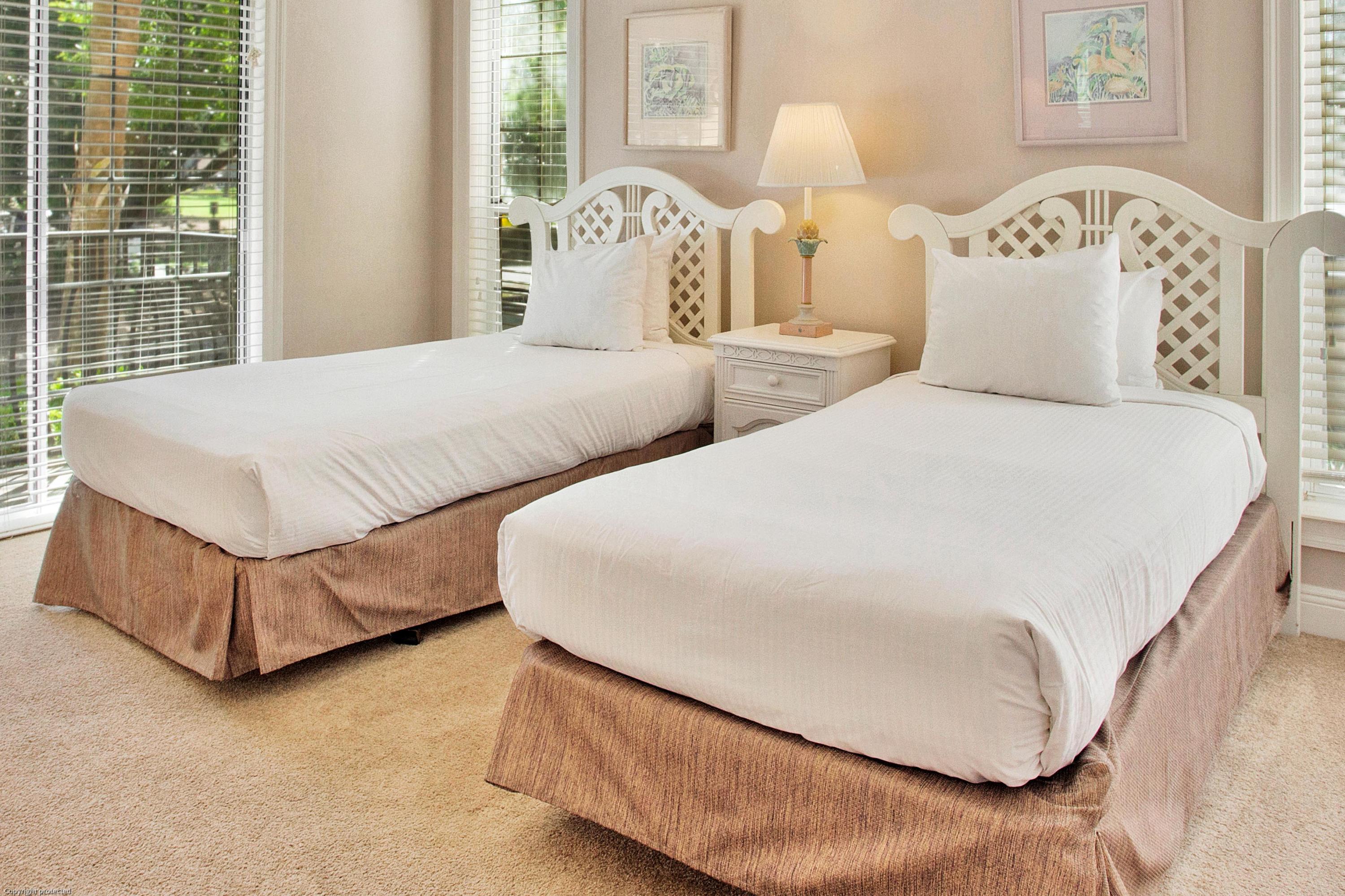 71 Vantage Point Miramar Beach, FL 32550 - Photo 21 of 36 a bedroom with bed and window