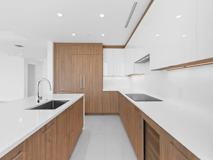 $4,795,000 | 151 North Seabreeze Boulevard, Unit 1904E, Fort Lauderdale, FL 33304