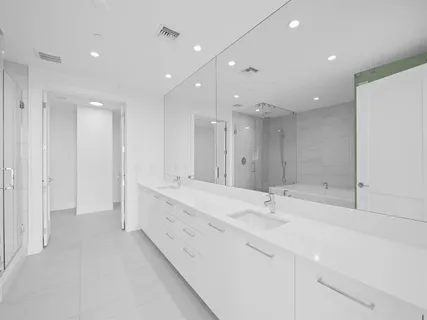 $4,795,000 | 151 North Seabreeze Boulevard, Unit 1904E, Fort Lauderdale, FL 33304