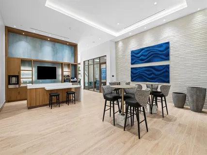 $4,795,000 | 151 North Seabreeze Boulevard, Unit 1904E, Fort Lauderdale, FL 33304