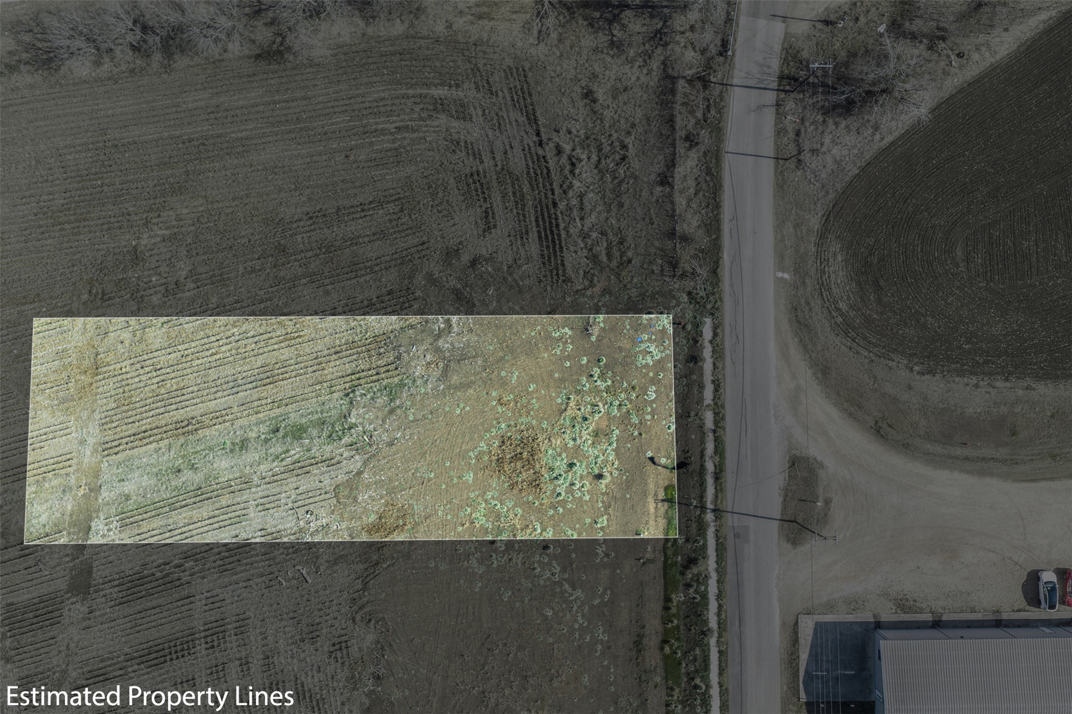 333 Quail Run Road Martindale, TX 78655 - Photo 3 of 9 a view of a bathroom with a shower